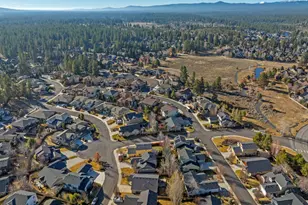 19556 Sager Loop, Bend, OR 97702 - Photo 41