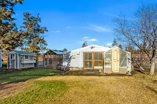 69975 Holmes Rd, Sisters, OR 97759 - Photo 27