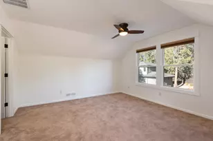 19085 NW Mt Hood Pl, Bend, OR 97703 - Photo 35