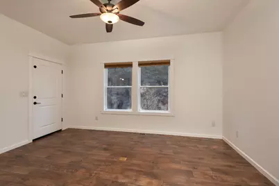 19085 NW Mt Hood Place, Bend, OR 97703 - Photo 33