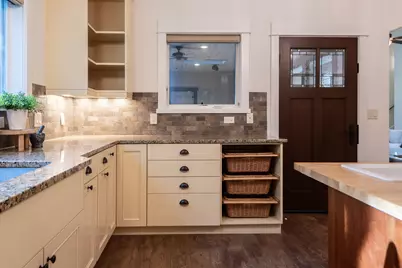 19085 NW Mt Hood Place, Bend, OR 97703 - Photo 13