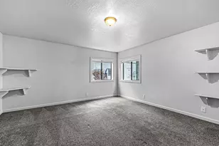 420 Crystal Springs Rd, Grants Pass, OR 97527 - Photo 17