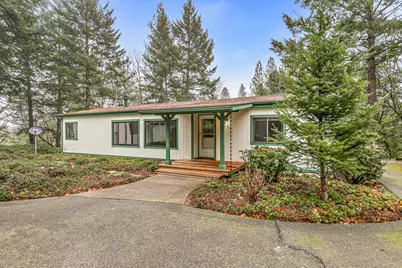 420 Crystal Springs Road, Grants Pass, OR 97527 - Photo 7