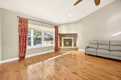 4642 Hathaway Drive Drive, Medford, OR 97504 - Photo 9