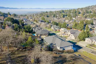 4642 Hathaway Dr Dr, Medford, OR 97504 - Photo 65