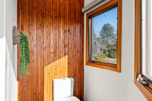 2798 Yvonne Rd, Medford, OR 97504 - Photo 33