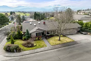 2798 Yvonne Rd, Medford, OR 97504 - Photo 53