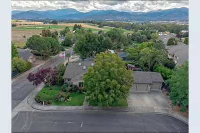 2798 Yvonne Road, Medford, OR 97504 - Photo 65