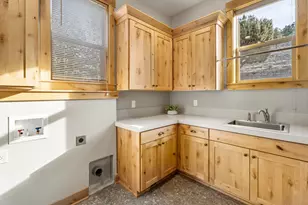 864 Highland View Loop, Redmond, OR 97756 - Photo 39