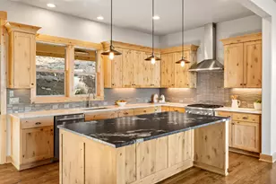 864 Highland View Loop, Redmond, OR 97756 - Photo 25