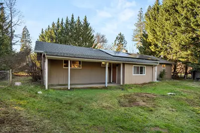 7994 E Evans Creek Road, Rogue River, OR 97537 - Photo 21