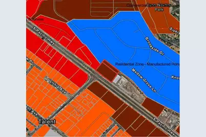 401 S Pacific Highway, Talent, OR 97540 - Photo 3