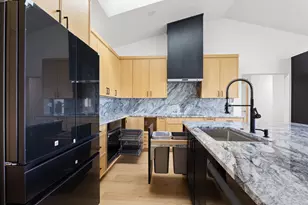 383 Ridgecrest Dr, Roseburg, OR 97471 - Photo 19