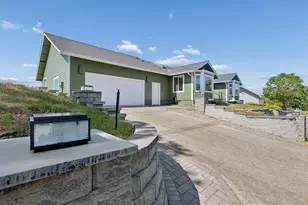 383 Ridgecrest Dr, Roseburg, OR 97471 - Photo 43