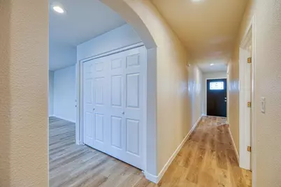 5489 Shalynn Drive, Klamath Falls, OR 97603 - Photo 5