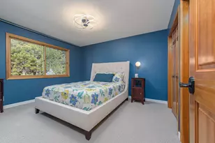 1648 NW Summit Dr, Bend, OR 97703 - Photo 37