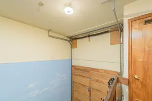 1648 NW Summit Dr, Bend, OR 97703 - Photo 53