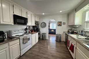 2427 Applegate Ave, Klamath Falls, OR 97601 - Photo 15