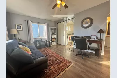 2427 Applegate Avenue, Klamath Falls, OR 97601 - Photo 5