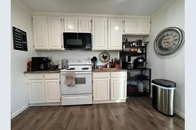 2427 Applegate Avenue, Klamath Falls, OR 97601 - Photo 13