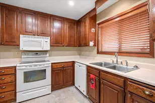 2740 Prescott St, Medford, OR 97504 - Photo 17