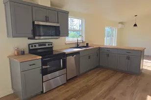 5250 Redwood Ave, Grants Pass, OR 97527 - Photo 11