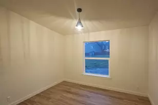 5250 Redwood Ave, Grants Pass, OR 97527 - Photo 9