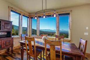 10935 Summit Ridge Ct, Redmond, OR 97756 - Photo 7