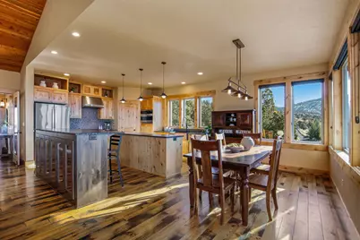 10935 Summit Ridge Court, Redmond, OR 97756 - Photo 5