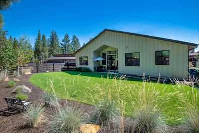 1151 N Jantzen Court, Sisters, OR 97759 - Photo 25