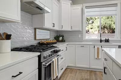 1151 N Jantzen Court, Sisters, OR 97759 - Photo 15