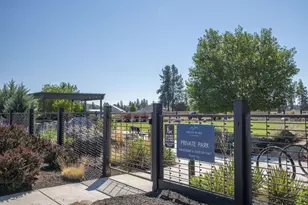 1151 N Jantzen Ct, Sisters, OR 97759 - Photo 35