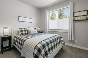 1151 N Jantzen Ct, Sisters, OR 97759 - Photo 21