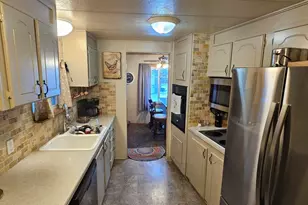 16177 Aqua Rd, La Pine, OR 97739 - Photo 9