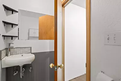 330 Tunnel Creek Road, Grants Pass, OR 97526 - Photo 23