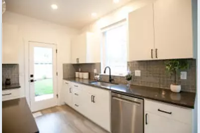 1036 W McKenzie Highway #Lot 51, Sisters, OR 97759 - Photo 15