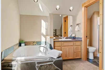 1640 Cinnamon Teal Drive, Redmond, OR 97756 - Photo 37