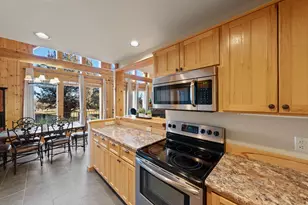 1640 Cinnamon Teal Dr, Redmond, OR 97756 - Photo 15