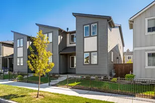 3015 NE Red Jasper Pl, Bend, OR 97701 - Photo 1