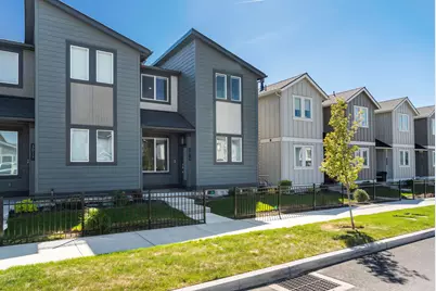 3015 NE Red Jasper Place, Bend, OR 97701 - Photo 1