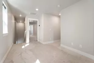 3015 NE Red Jasper Pl, Bend, OR 97701 - Photo 17