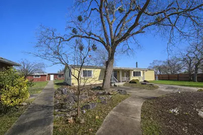 [Address not provided], Central Point, OR 97502 - Photo 5