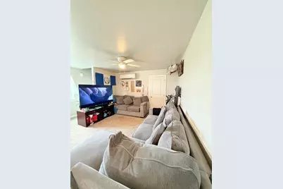 7821 Jacqueline Way, White City, OR 97503 - Photo 9