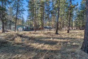 18882 River Woods Dr, Bend, OR 97702 - Photo 25