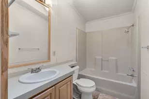 18882 River Woods Dr, Bend, OR 97702 - Photo 11