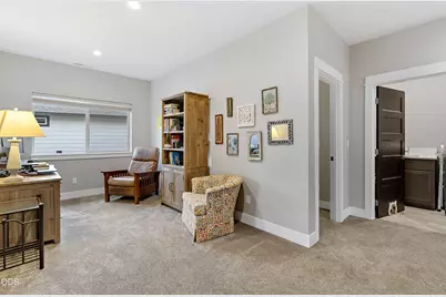 2260 NE Indigo Lane, Bend, OR 97701 - Photo 21