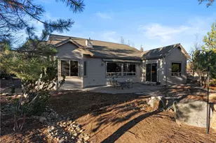 762 Crystal Falls Ct, Redmond, OR 97756 - Photo 25