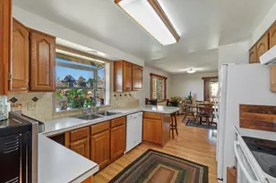 7575 Cannon Ave, Klamath Falls, OR 97603 - Photo 49