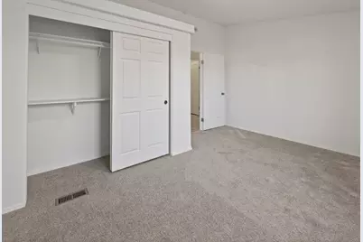 1865 NE 6th Street, Redmond, OR 97756 - Photo 23