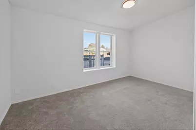 1865 NE 6th Street, Redmond, OR 97756 - Photo 21